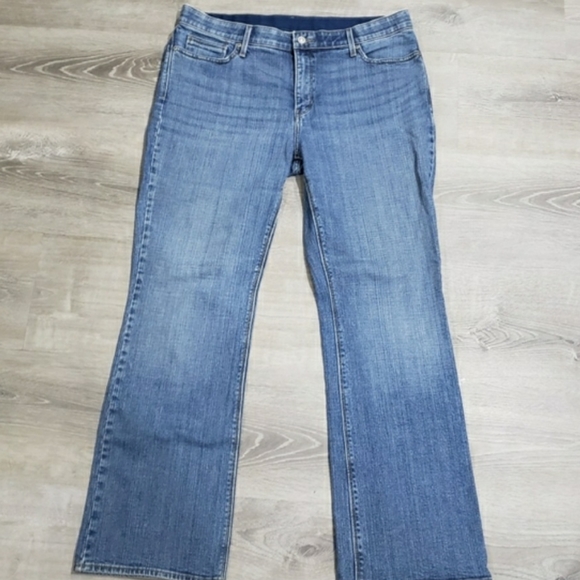 Levi's 525 Perfect Waist Boot Cut - Picture 2 of 6